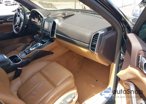 2016 Porsche Cayenne Gts из США, поврежденный, VIN WP1AD2A25GLA70430